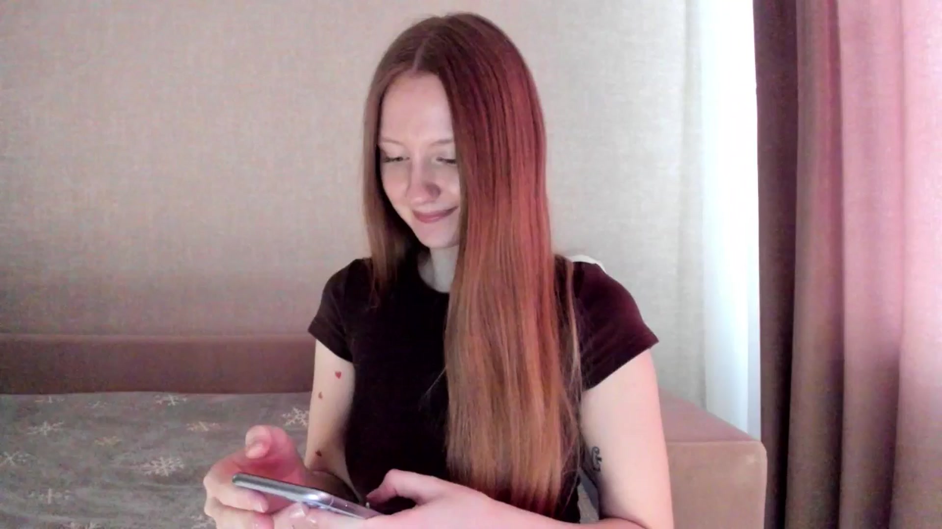 Gallery image thumbnail from girlyAlicey's myfreecams stream on, 03/10/2025, 03:25 image 10 of 20