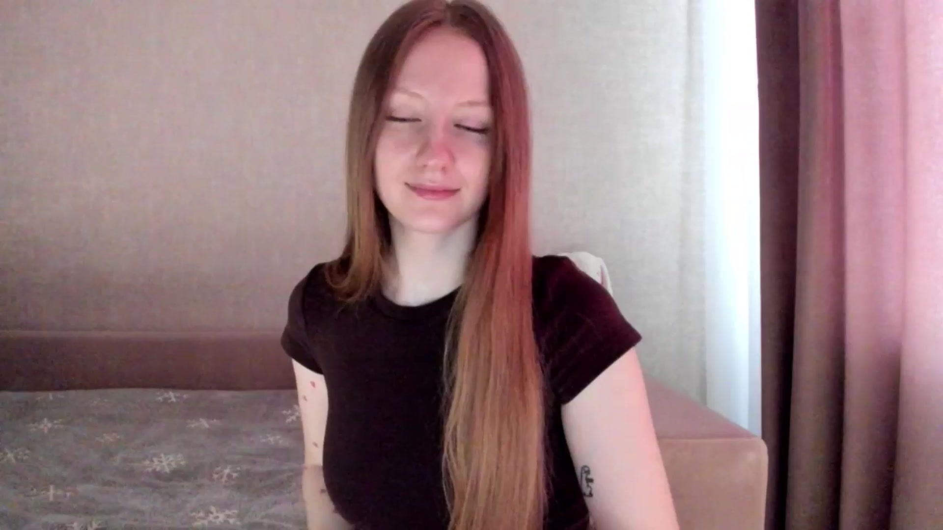 Gallery image thumbnail from girlyAlicey's myfreecams stream on, 03/10/2025, 03:25 image 1 of 20