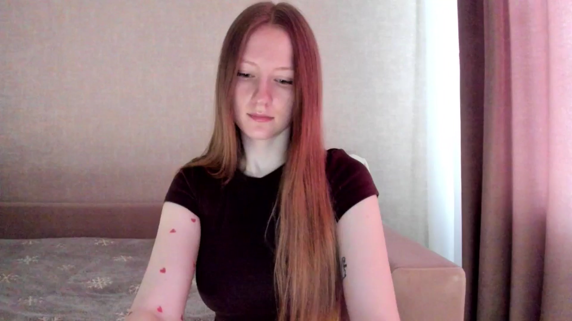 Gallery image thumbnail from girlyAlicey's myfreecams stream on, 03/10/2025, 03:25 image 9 of 20
