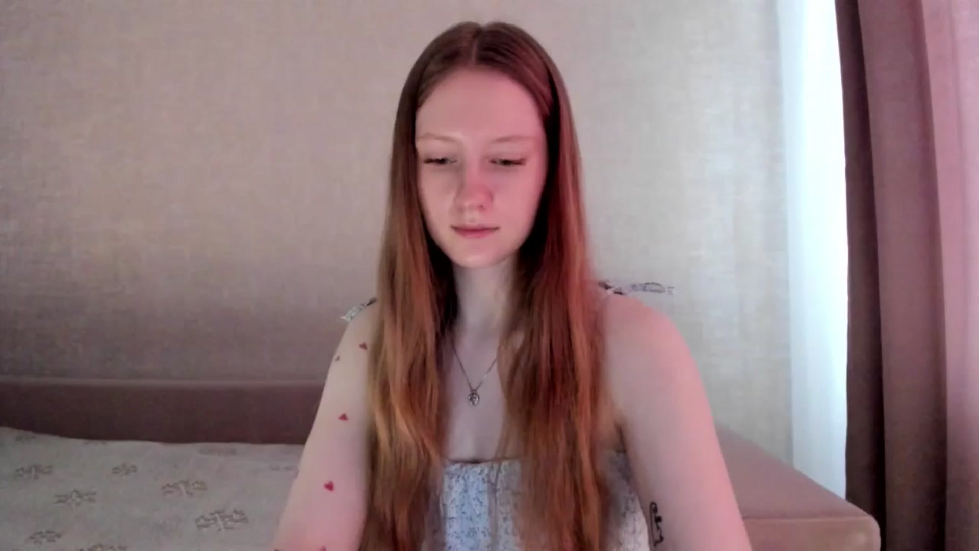 Gallery image thumbnail from girlyAlicey's myfreecams stream on, 03/19/2025, 04:10 image 6 of 20