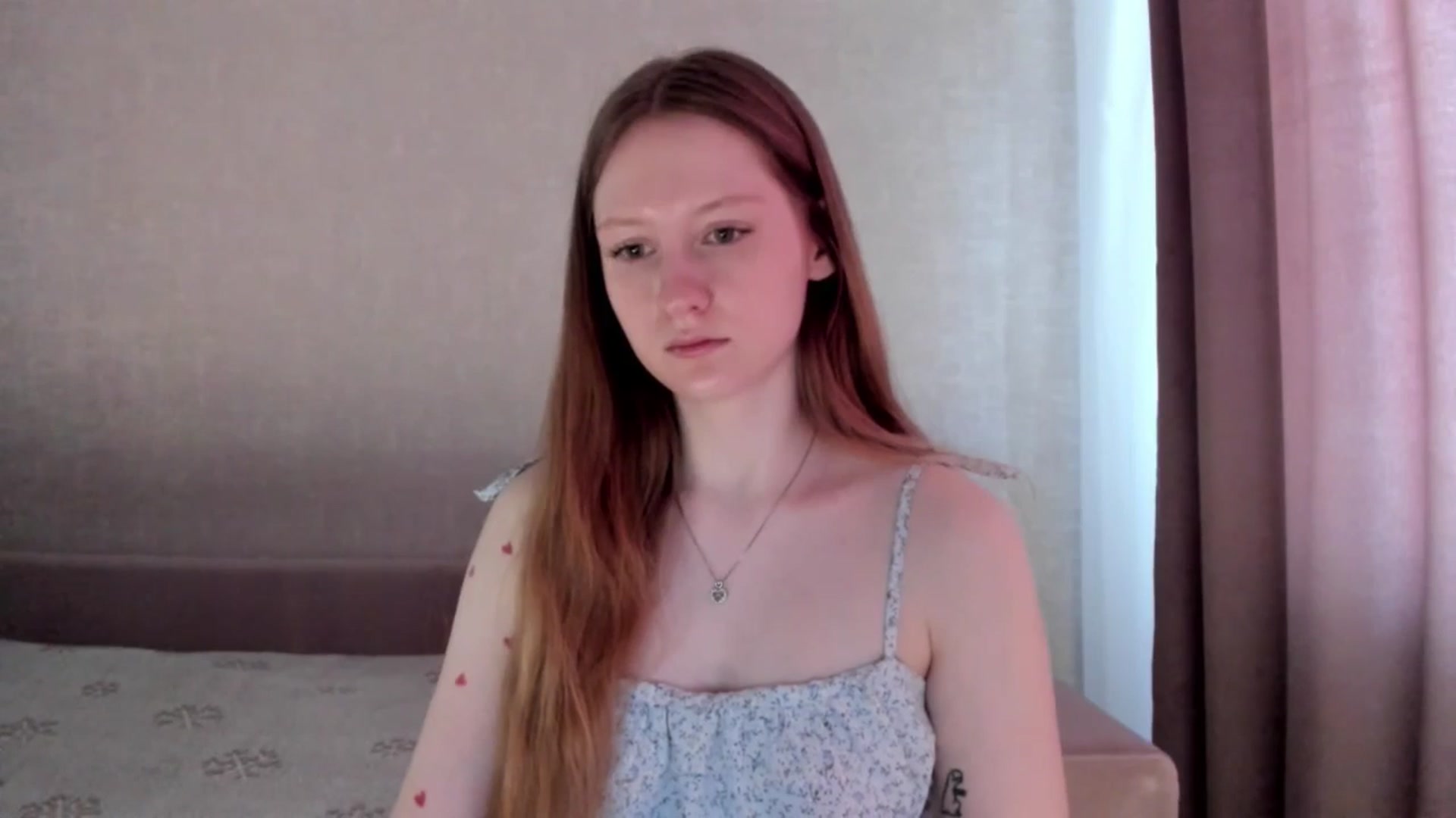 Gallery image thumbnail from girlyAlicey's myfreecams stream on, 03/19/2025, 04:10 image 20 of 20
