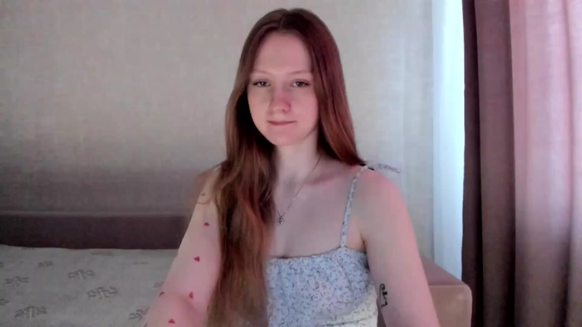 Gallery image thumbnail from girlyAlicey's myfreecams stream on, 03/19/2025, 05:05 image 2 of 20
