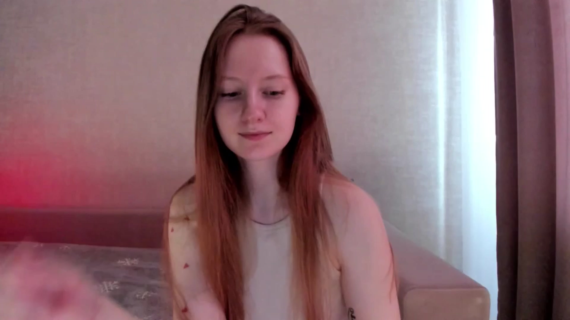 Gallery image thumbnail from girlyAlicey's myfreecams stream on, 03/20/2025, 04:05 image 16 of 20