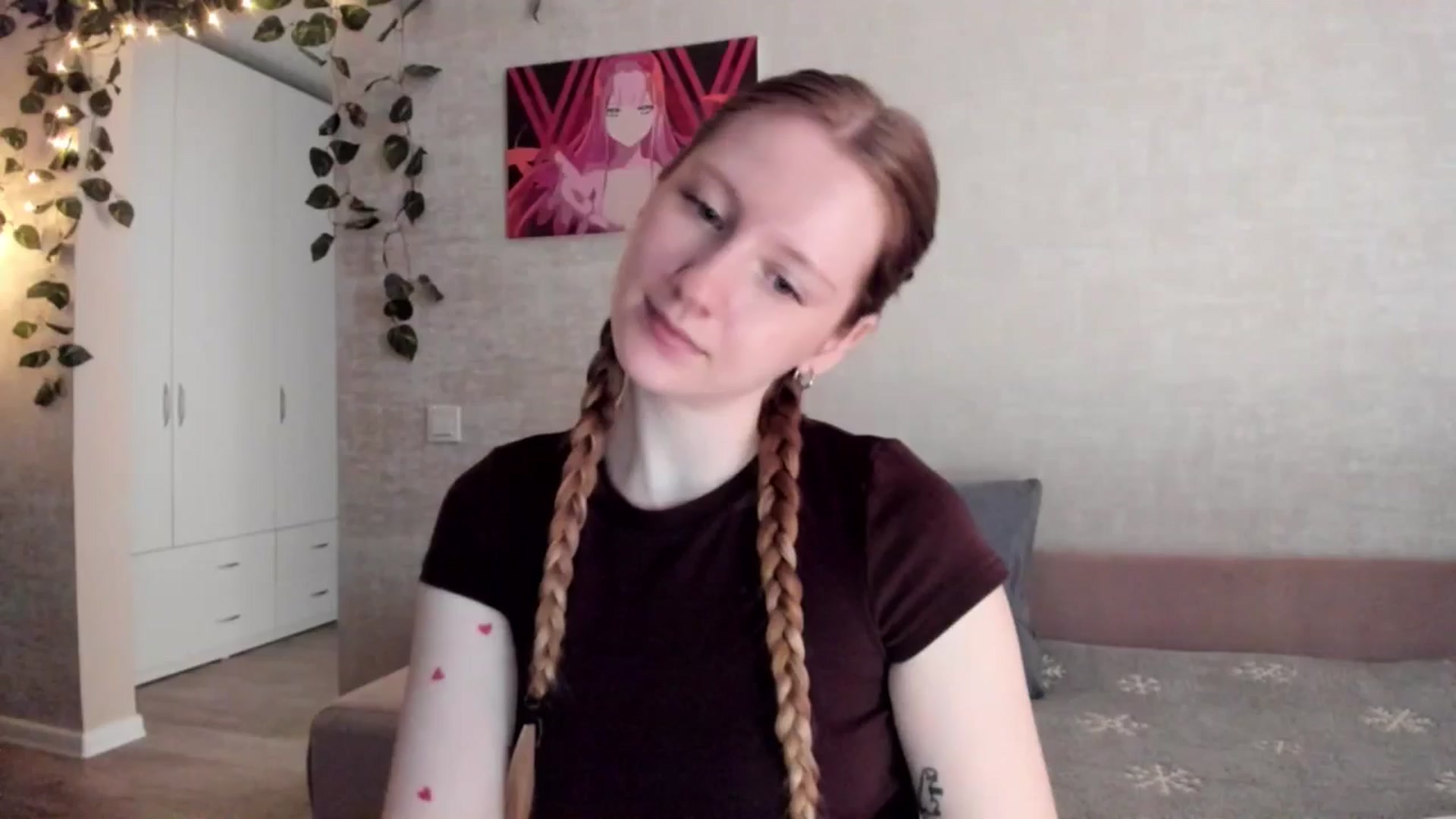 Gallery image thumbnail from girlyAlicey's myfreecams stream on, 03/23/2025, 03:50 image 12 of 20