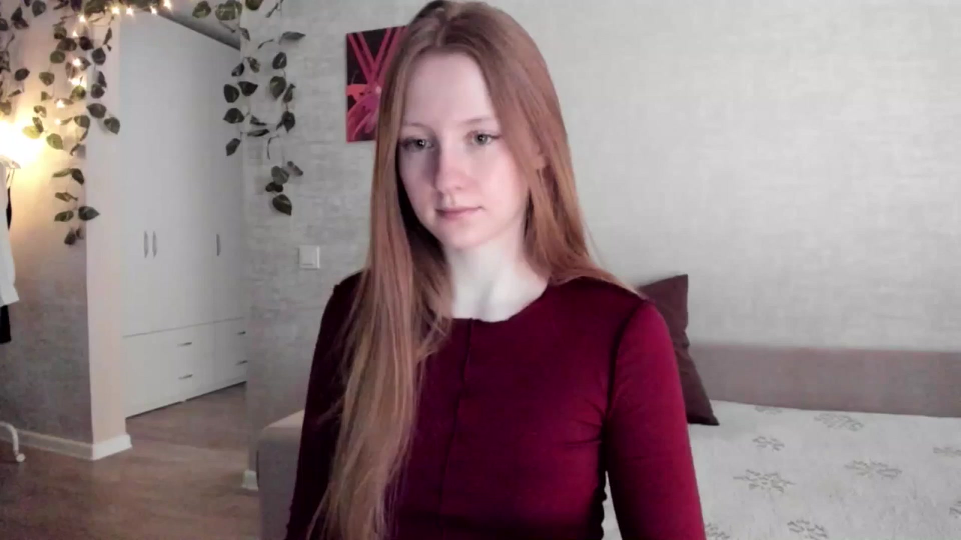 Gallery image thumbnail from girlyAlicey's myfreecams stream on, 03/28/2025, 04:08 image 6 of 20