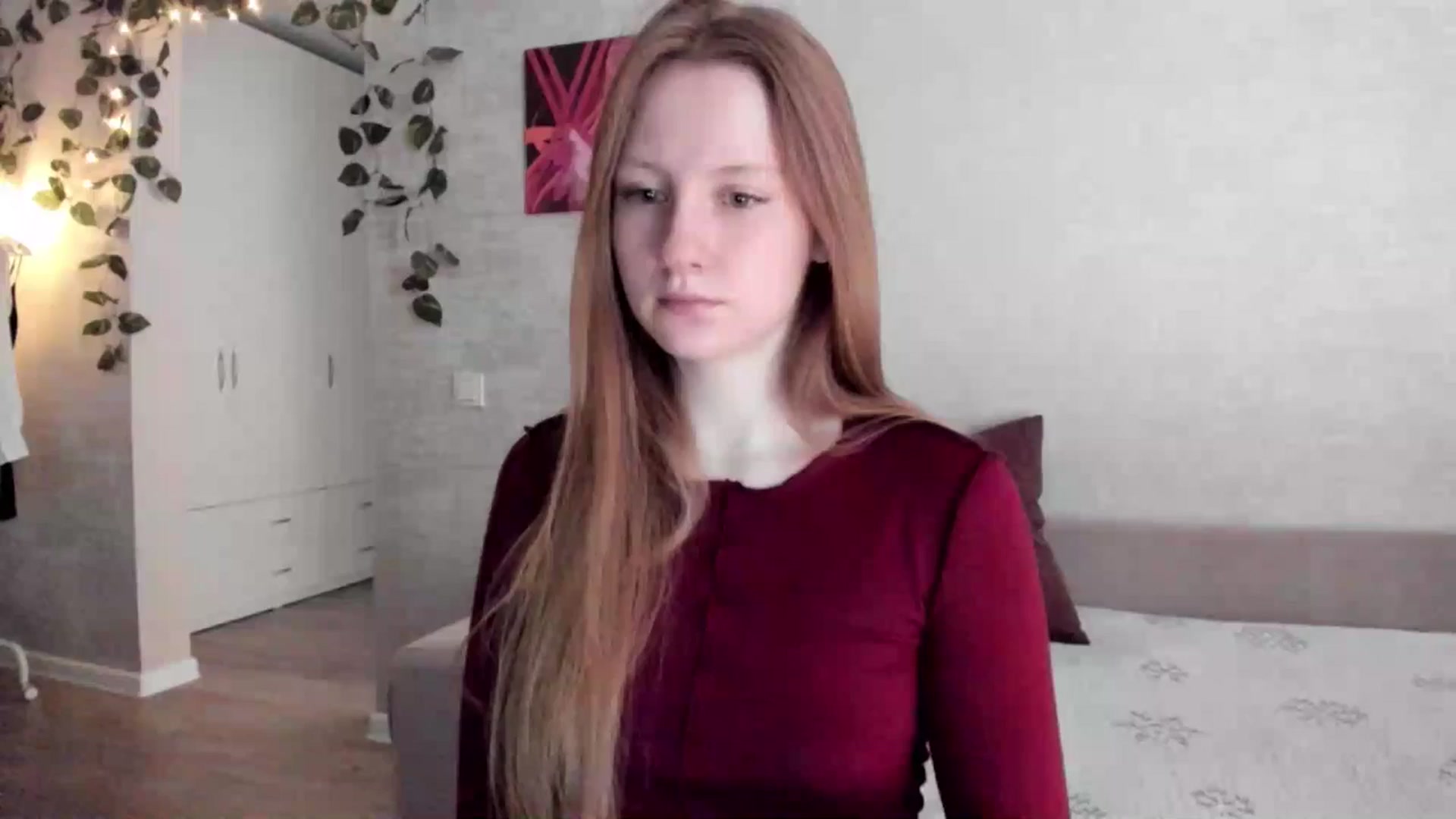 Gallery image thumbnail from girlyAlicey's myfreecams stream on, 03/28/2025, 04:08 image 9 of 20