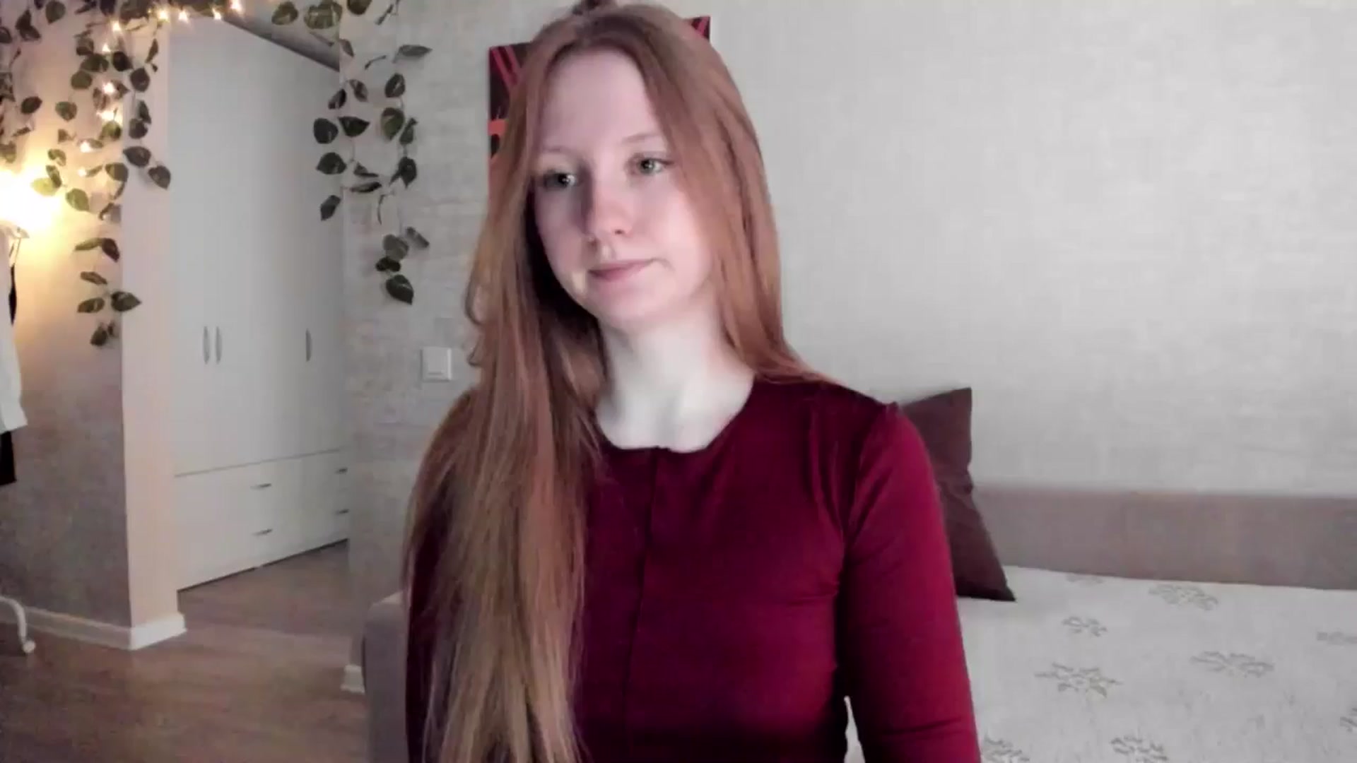 Gallery image thumbnail from girlyAlicey's myfreecams stream on, 03/28/2025, 04:08 image 4 of 20