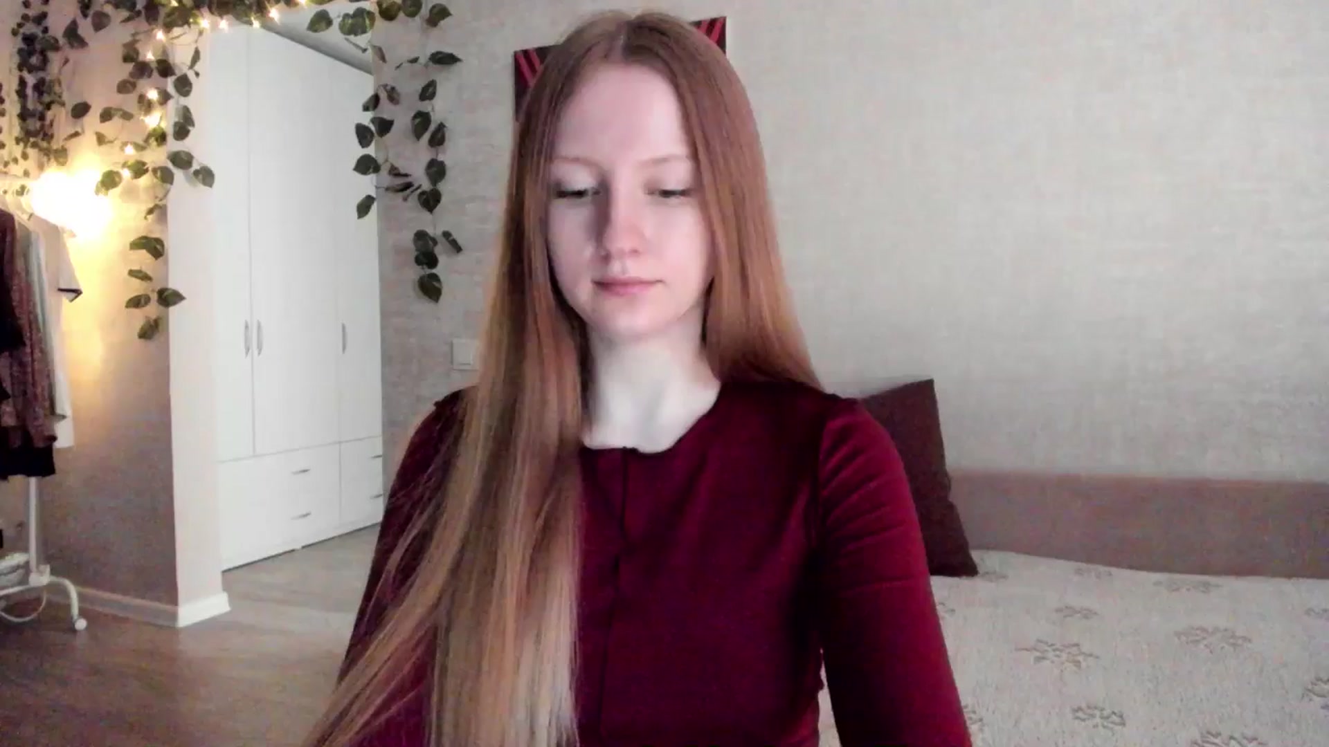Gallery image thumbnail from girlyAlicey's myfreecams stream on, 04/07/2025, 03:59 image 2 of 20