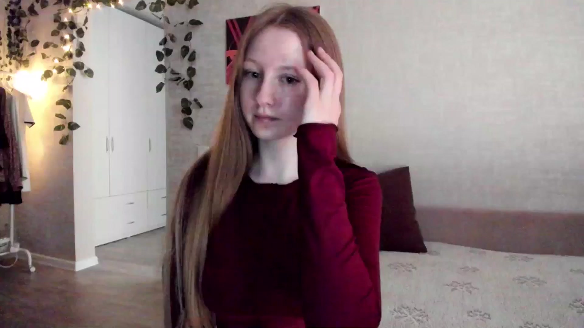 Gallery image thumbnail from girlyAlicey's myfreecams stream on, 04/07/2025, 03:59 image 14 of 20