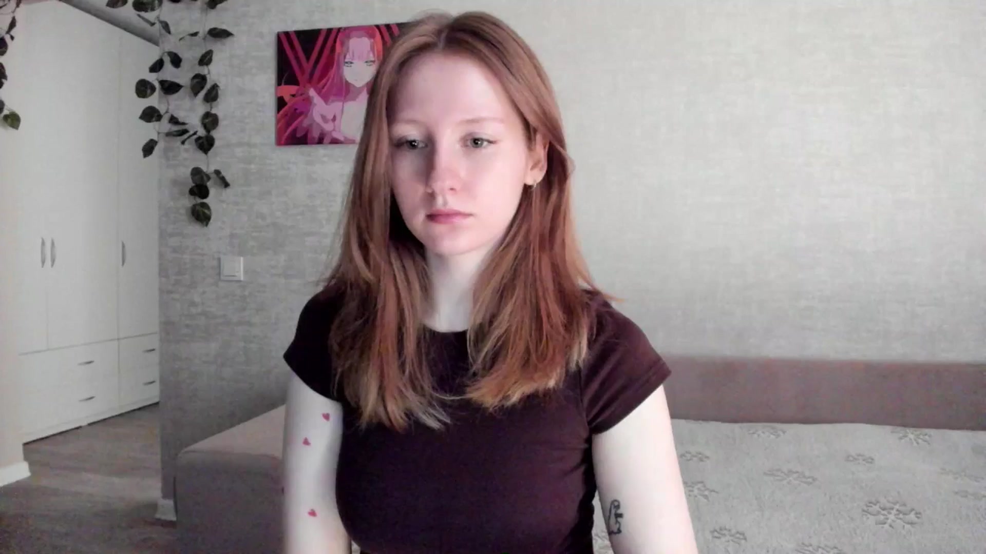 Gallery image thumbnail from girlyAlicey's myfreecams stream on, 04/15/2025, 03:17 image 17 of 20