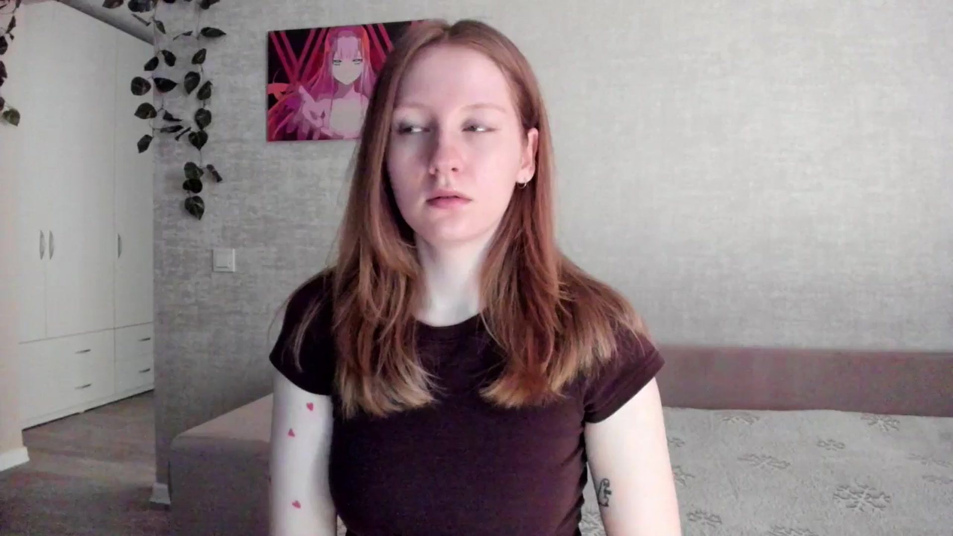 Gallery image thumbnail from girlyAlicey's myfreecams stream on, 04/15/2025, 03:17 image 12 of 20