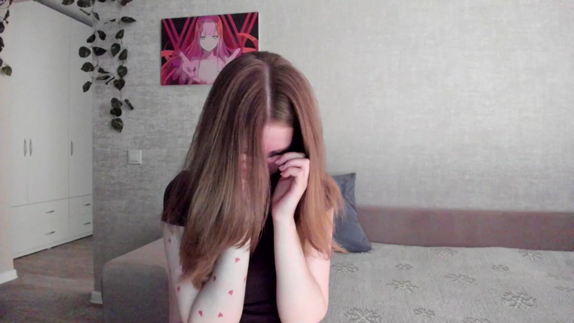 Gallery image thumbnail from girlyAlicey's myfreecams stream on, 04/15/2025, 03:17 image 9 of 20