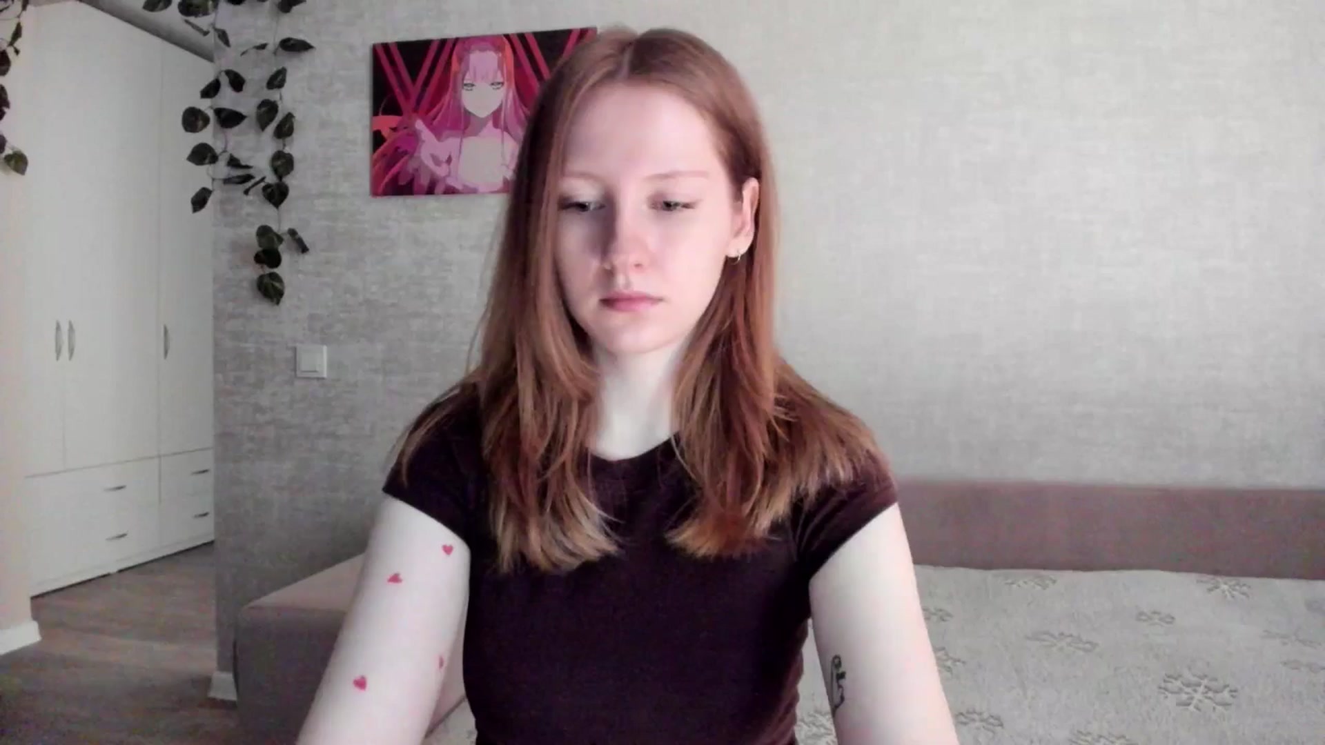Gallery image thumbnail from girlyAlicey's myfreecams stream on, 04/15/2025, 03:17 image 11 of 20