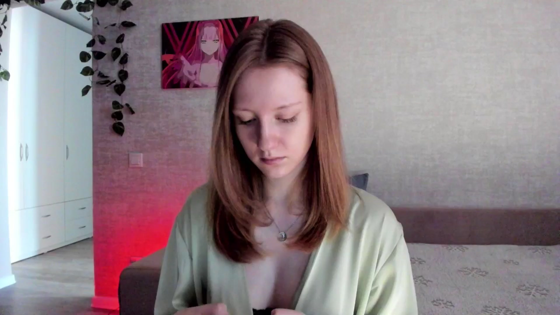 Gallery image thumbnail from girlyAlicey's myfreecams stream on, 04/16/2025, 04:21 image 18 of 20
