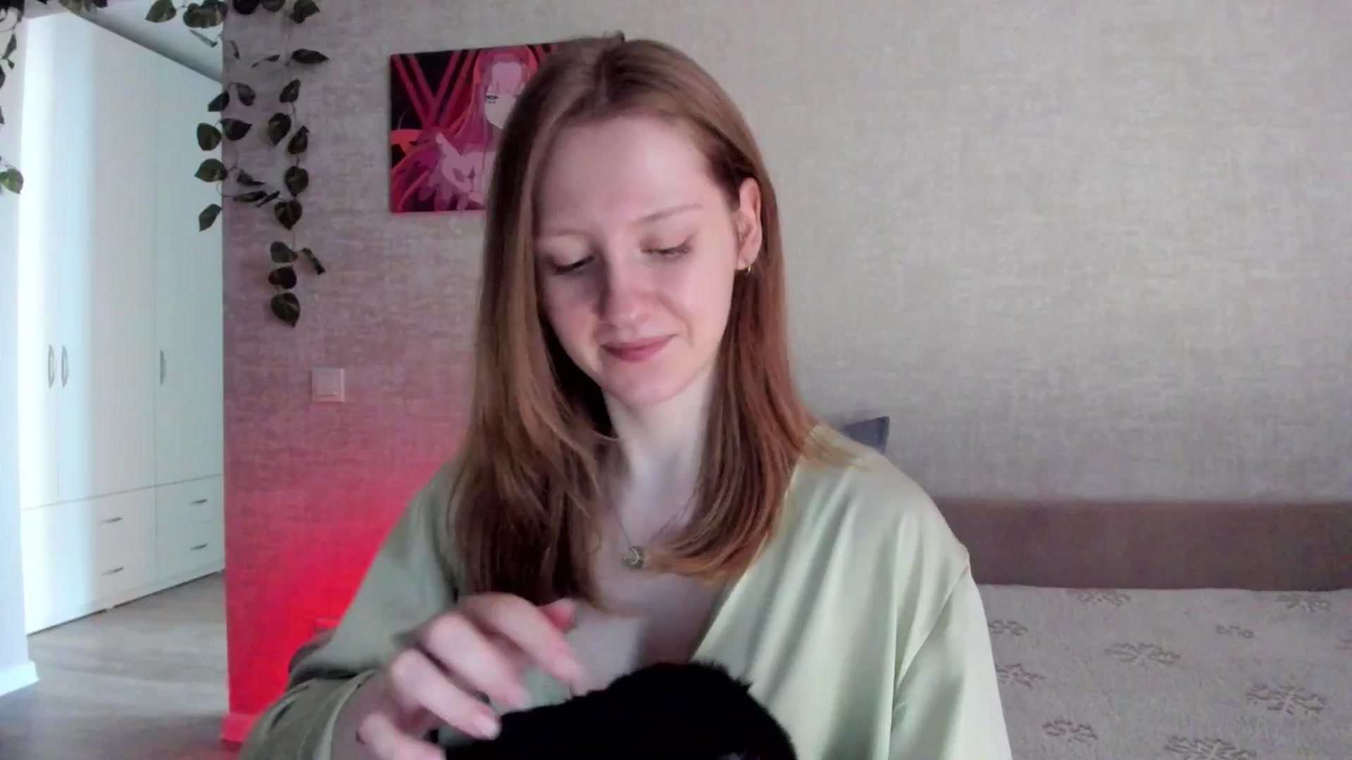 Gallery image thumbnail from girlyAlicey's myfreecams stream on, 04/16/2025, 04:21 image 9 of 20