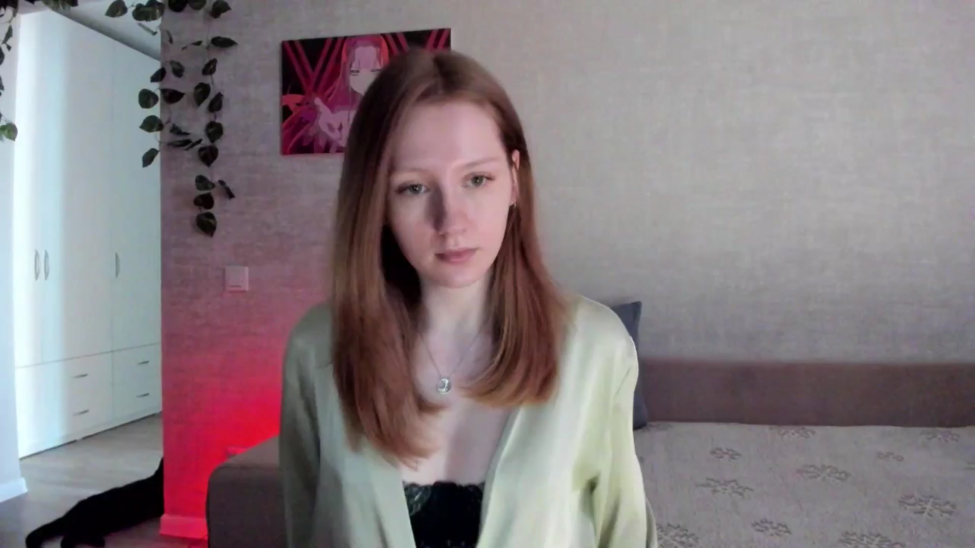 Gallery image thumbnail from girlyAlicey's myfreecams stream on, 04/16/2025, 04:21 image 11 of 20