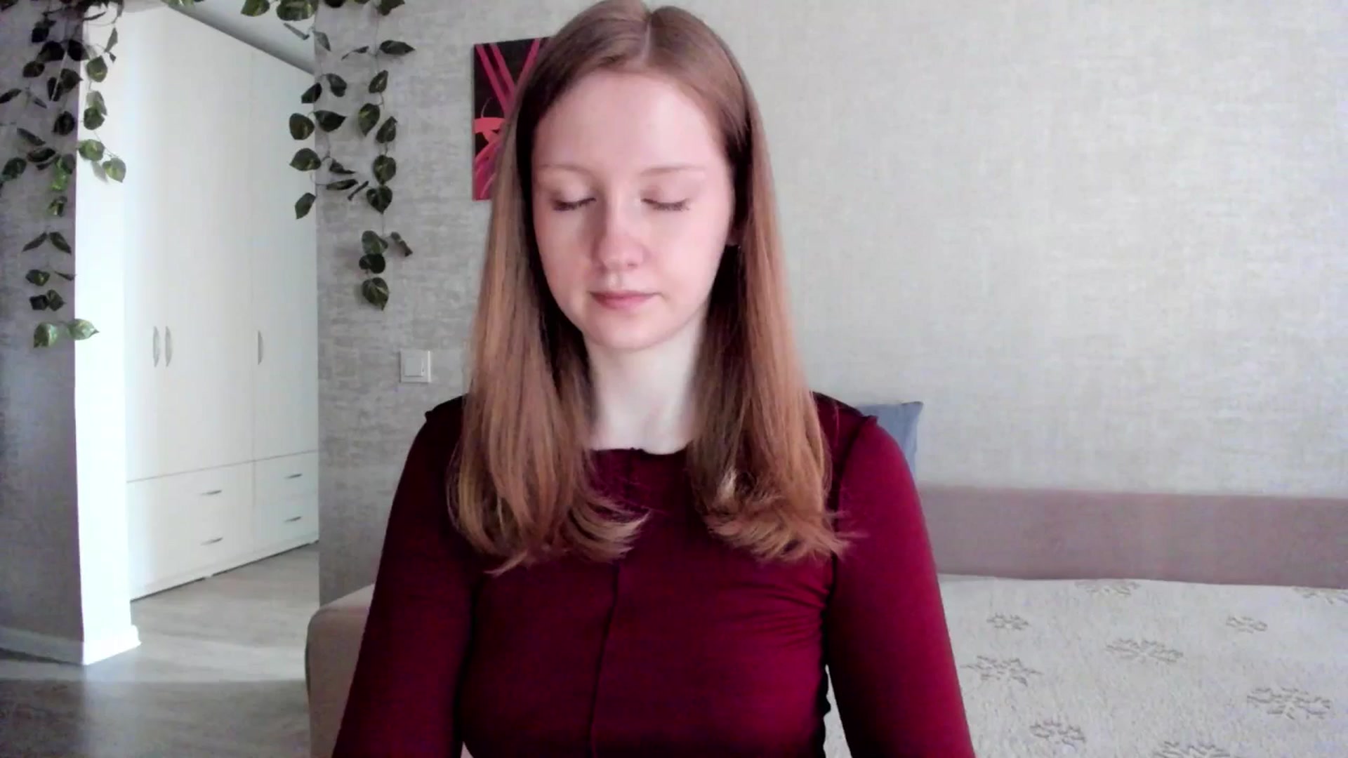 Gallery image thumbnail from girlyAlicey's myfreecams stream on, 04/20/2025, 04:08 image 4 of 20