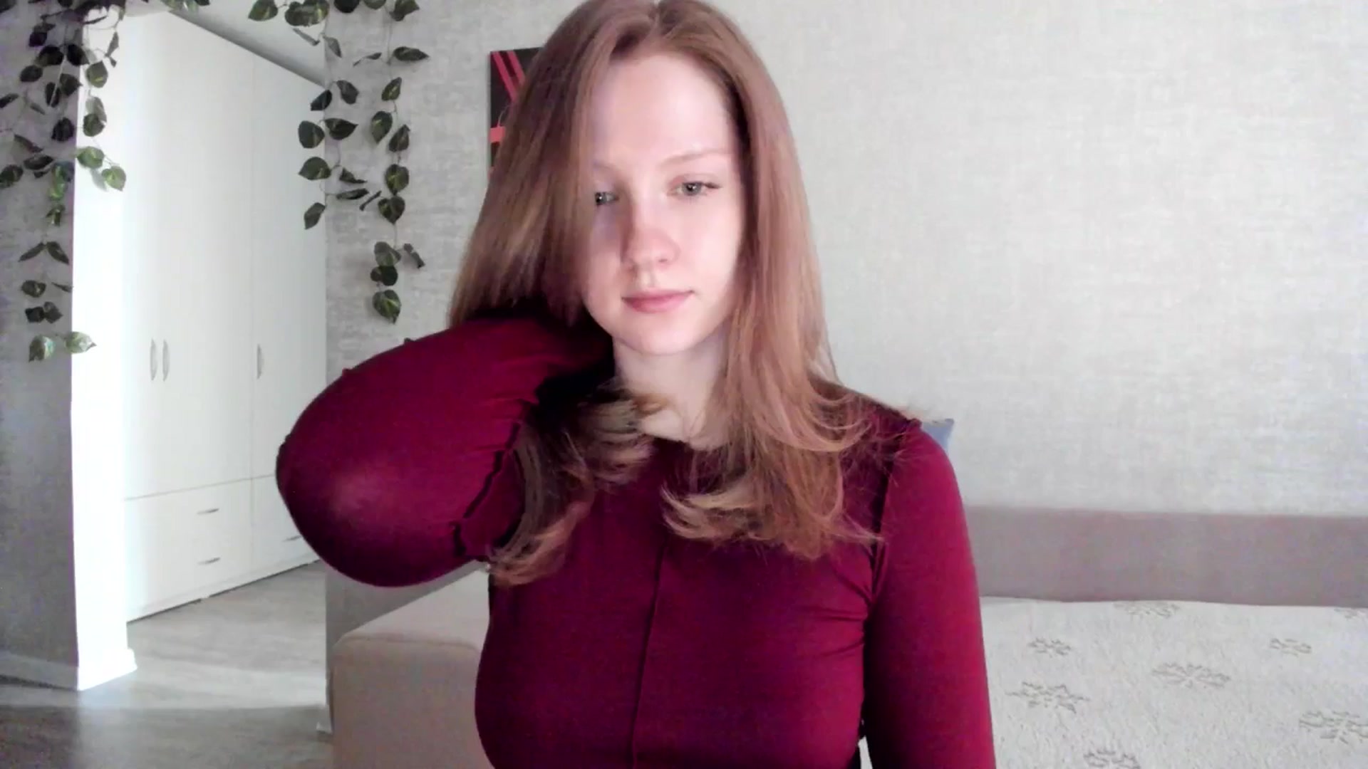 Gallery image thumbnail from girlyAlicey's myfreecams stream on, 04/20/2025, 04:08 image 14 of 20