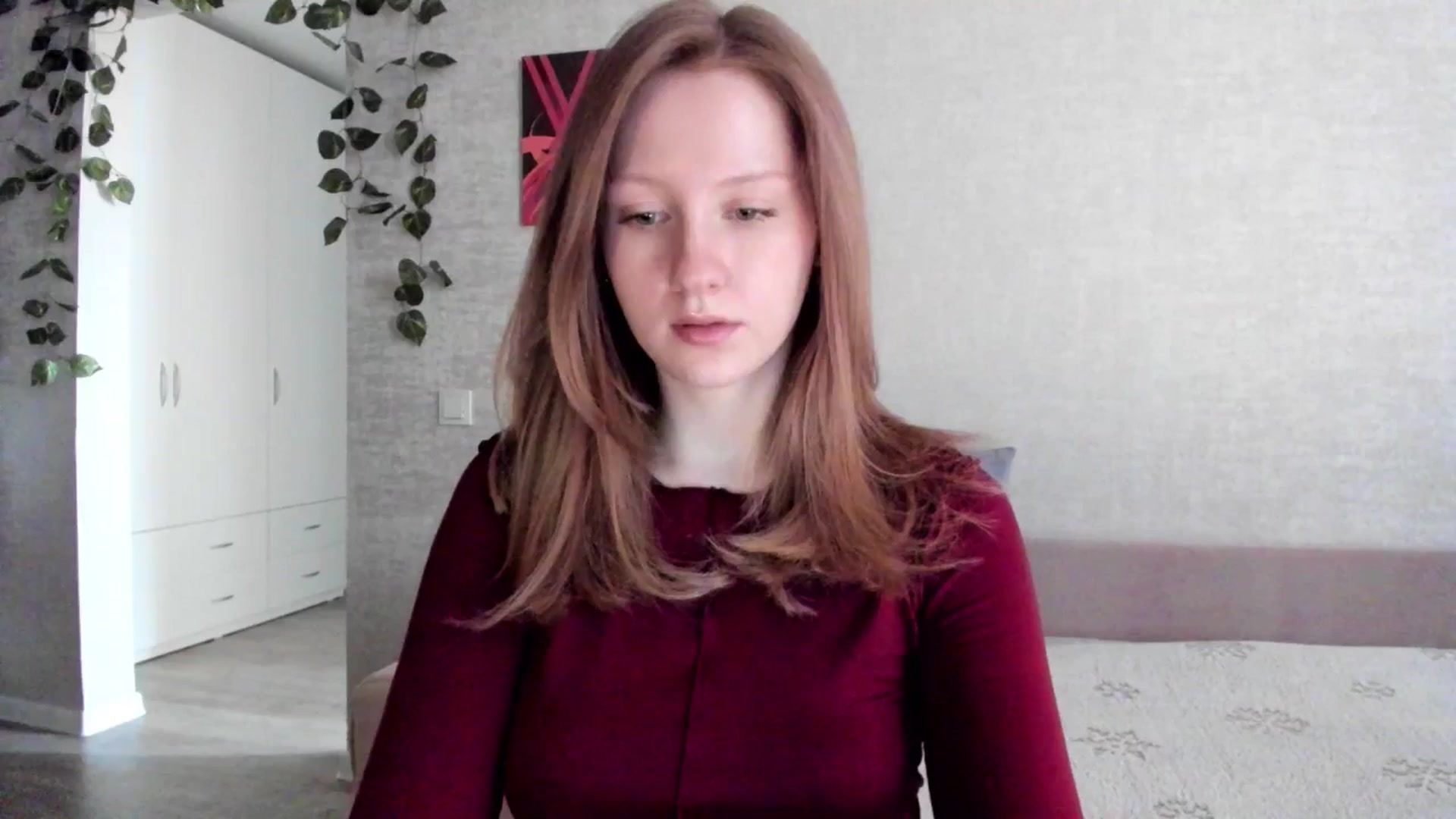 Gallery image thumbnail from girlyAlicey's myfreecams stream on, 04/20/2025, 04:08 image 11 of 20