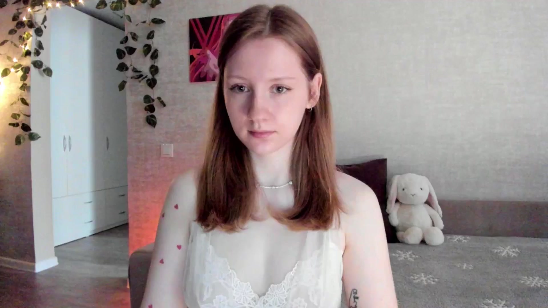 Gallery image thumbnail from girlyAlicey's myfreecams stream on, 04/28/2025, 04:37 image 5 of 20