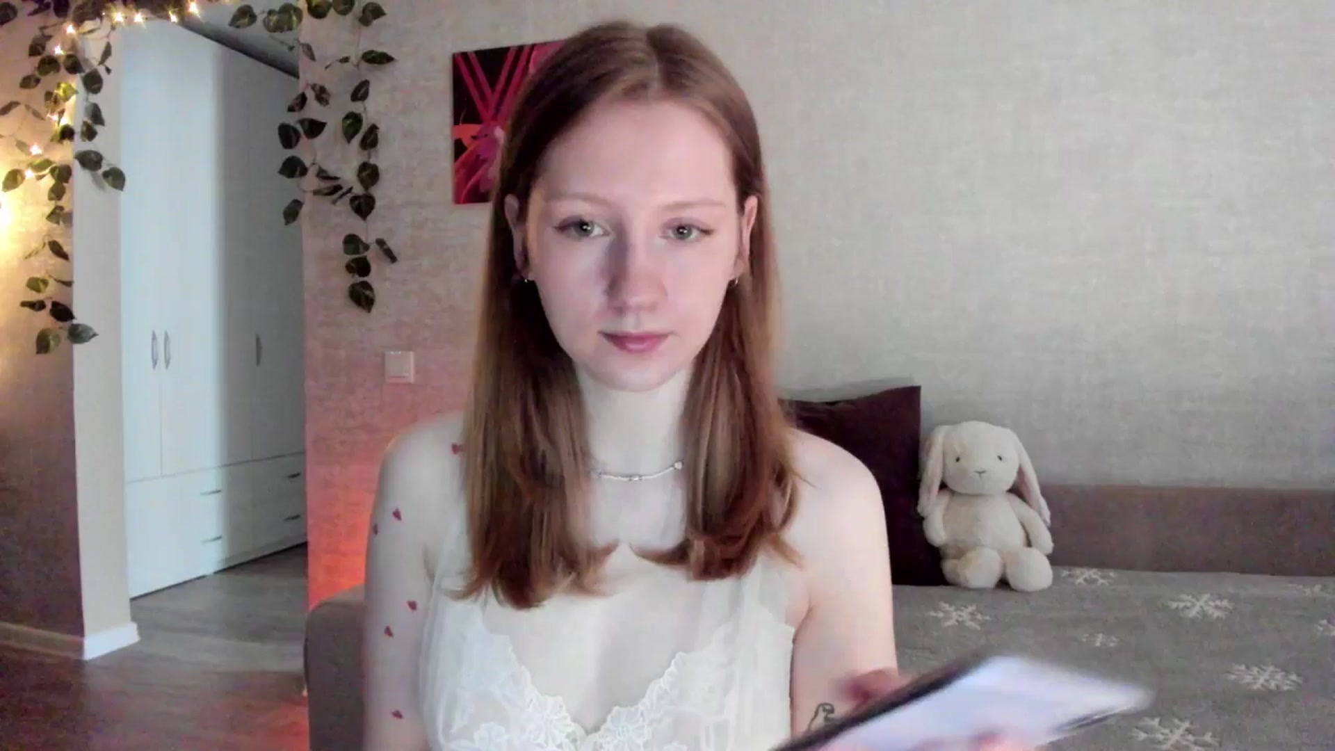 Gallery image thumbnail from girlyAlicey's myfreecams stream on, 04/28/2025, 04:37 image 3 of 20