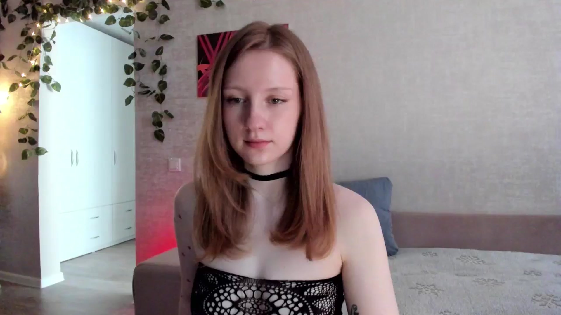 Gallery image thumbnail from girlyAlicey's myfreecams stream on, 04/30/2025, 03:39 image 17 of 20