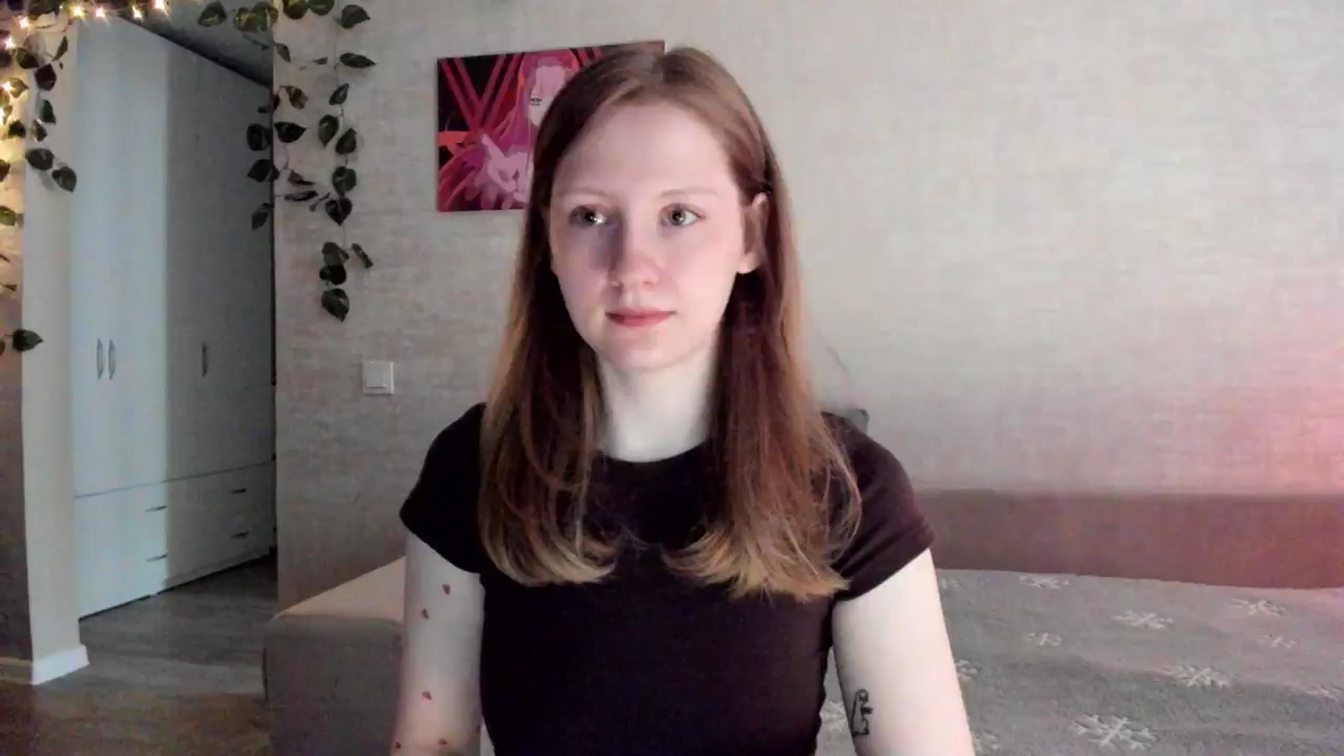 Gallery image thumbnail from girlyAlicey's myfreecams stream on, 05/13/2025, 04:41 image 1 of 20