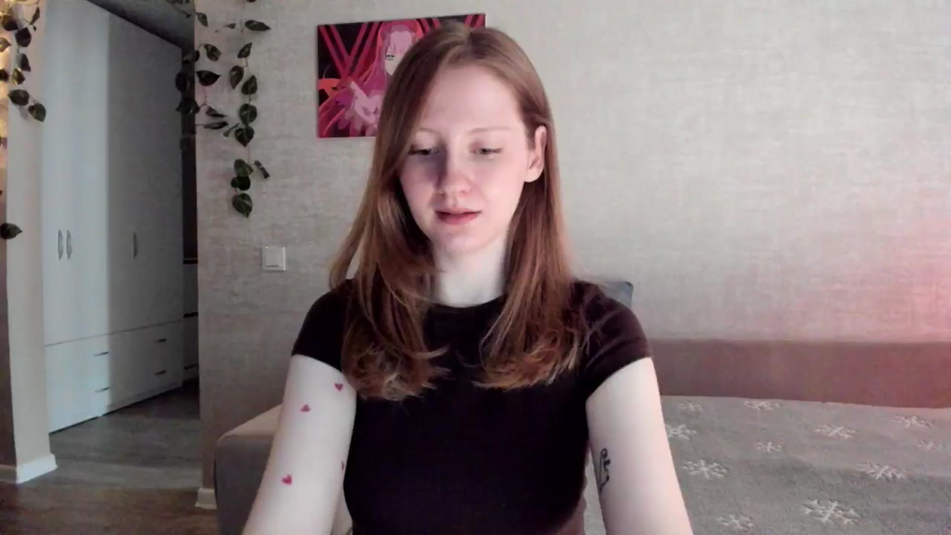 Gallery image thumbnail from girlyAlicey's myfreecams stream on, 05/13/2025, 04:41 image 18 of 20
