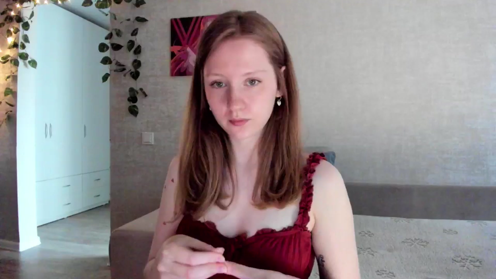 Gallery image thumbnail from girlyAlicey's myfreecams stream on, 05/16/2025, 04:39 image 14 of 20