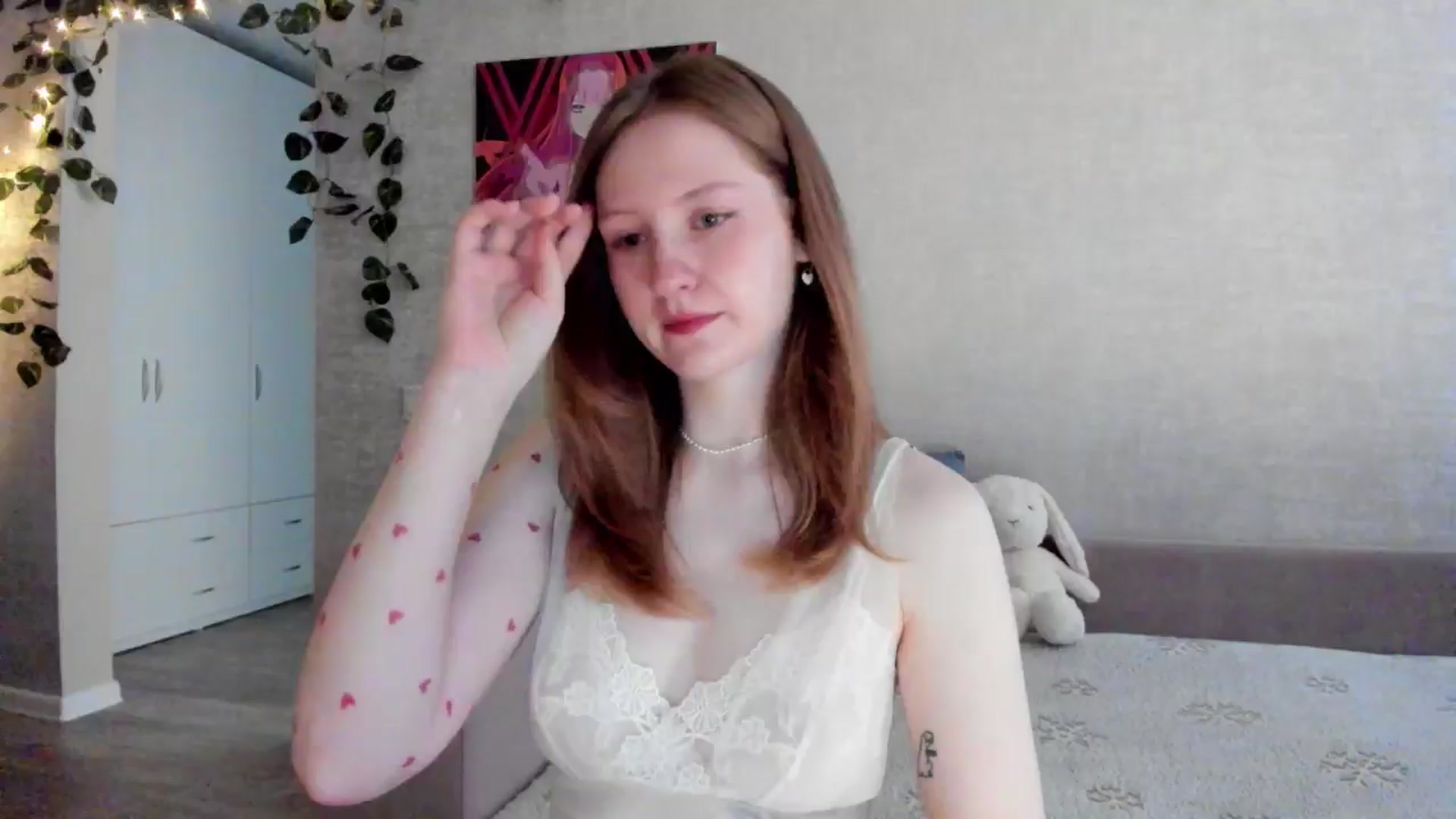 Gallery image thumbnail from girlyAlicey's myfreecams stream on, 06/01/2025, 04:14 image 20 of 20