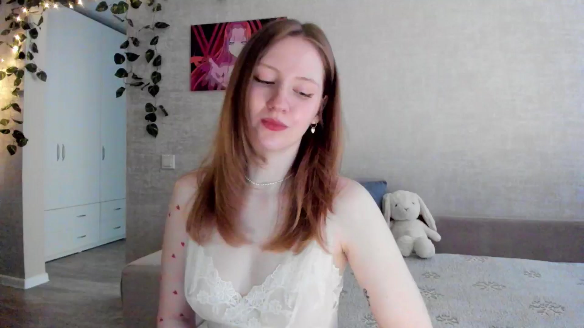 Gallery image thumbnail from girlyAlicey's myfreecams stream on, 06/01/2025, 04:14 image 9 of 20