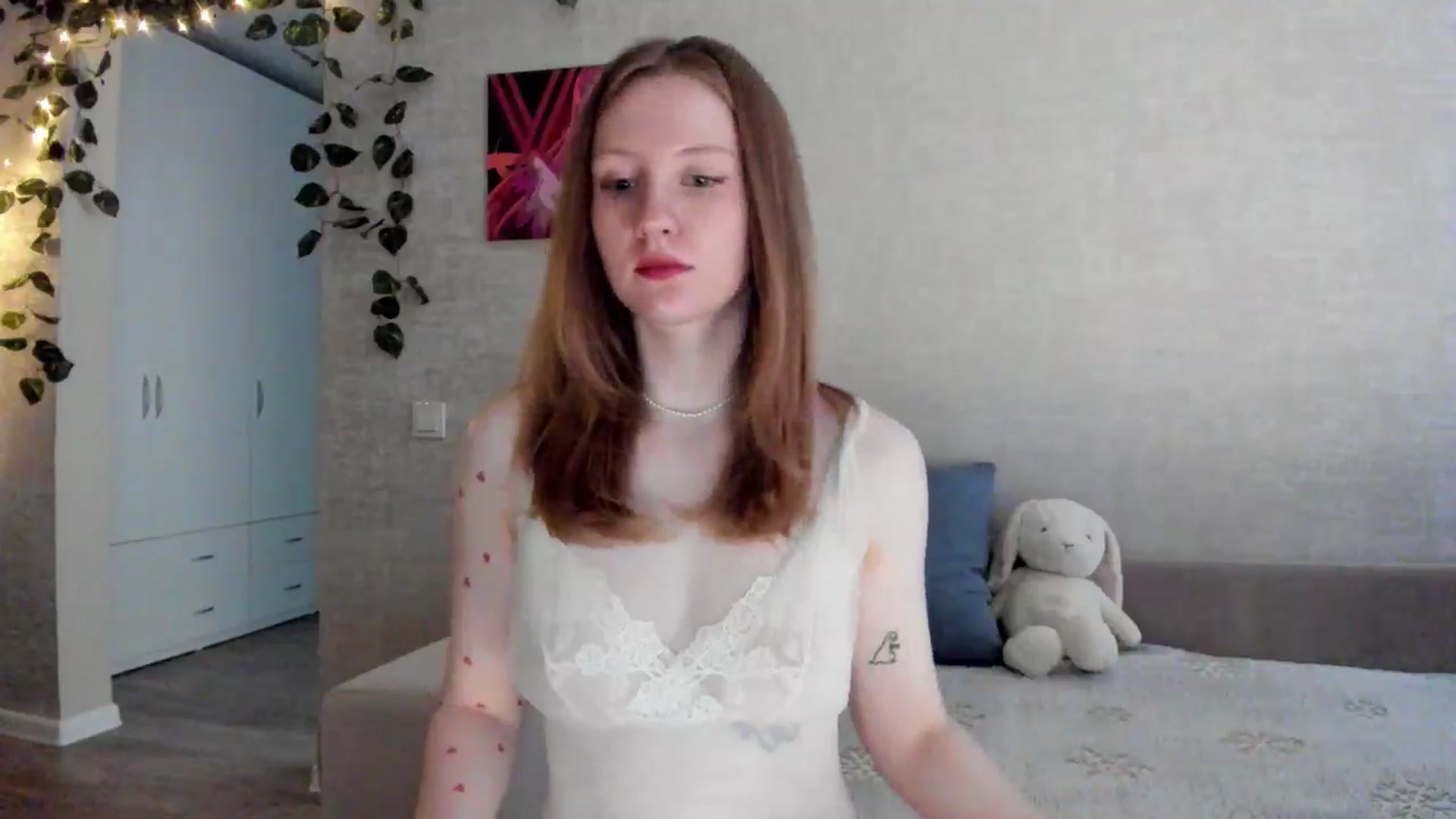 Gallery image thumbnail from girlyAlicey's myfreecams stream on, 06/01/2025, 06:06 image 18 of 20