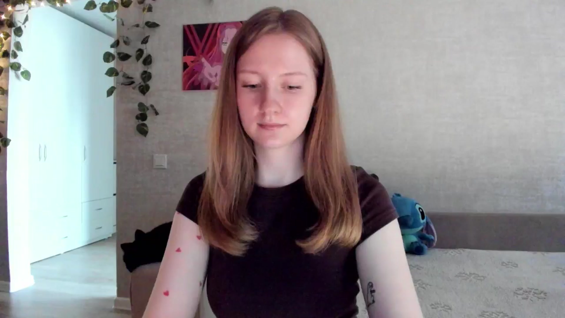 Gallery image thumbnail from girlyAlicey's myfreecams stream on, 06/08/2025, 04:23 image 17 of 20