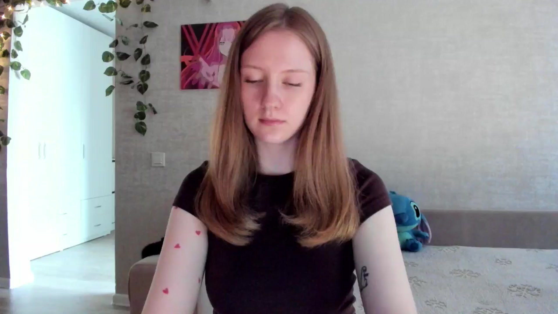 Gallery image thumbnail from girlyAlicey's myfreecams stream on, 06/08/2025, 04:23 image 10 of 20