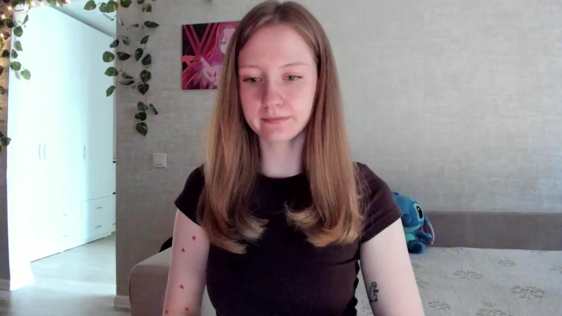 Gallery image thumbnail from girlyAlicey's myfreecams stream on, 06/08/2025, 04:23 image 8 of 20