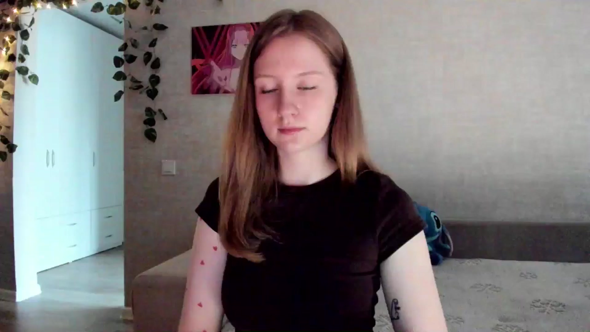 Gallery image thumbnail from girlyAlicey's myfreecams stream on, 06/08/2025, 04:23 image 3 of 20