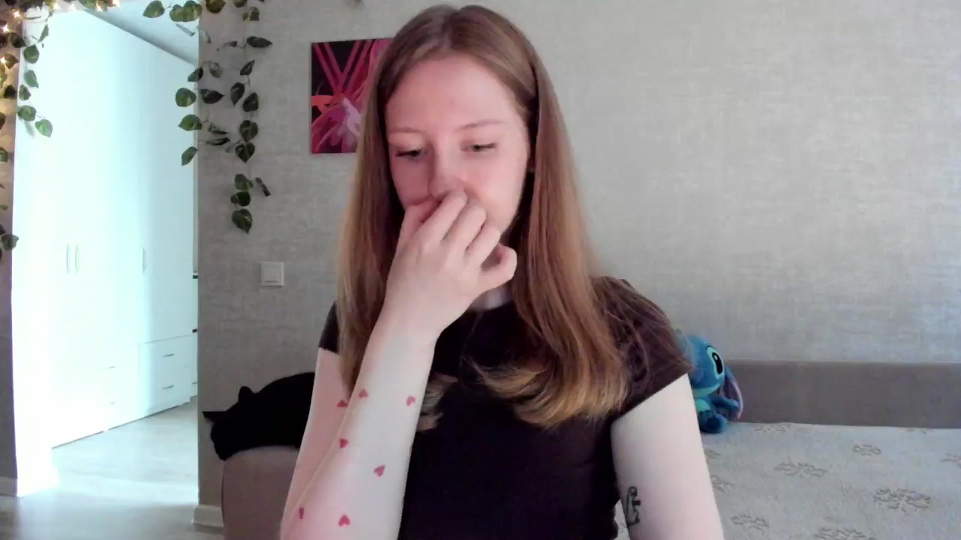 Gallery image thumbnail from girlyAlicey's myfreecams stream on, 06/08/2025, 04:23 image 14 of 20