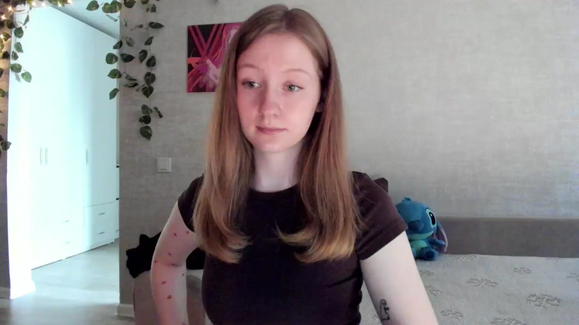 Gallery image thumbnail from girlyAlicey's myfreecams stream on, 06/08/2025, 04:23 image 16 of 20