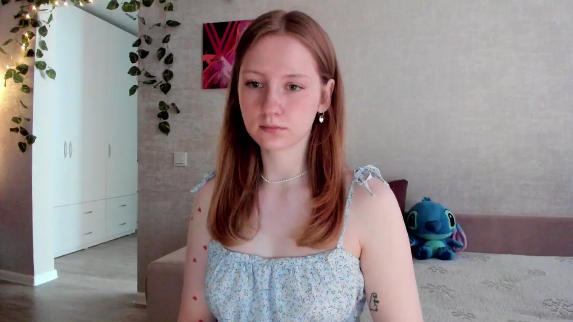 Gallery image thumbnail from girlyAlicey's myfreecams stream on, 06/09/2025, 04:00 image 7 of 20