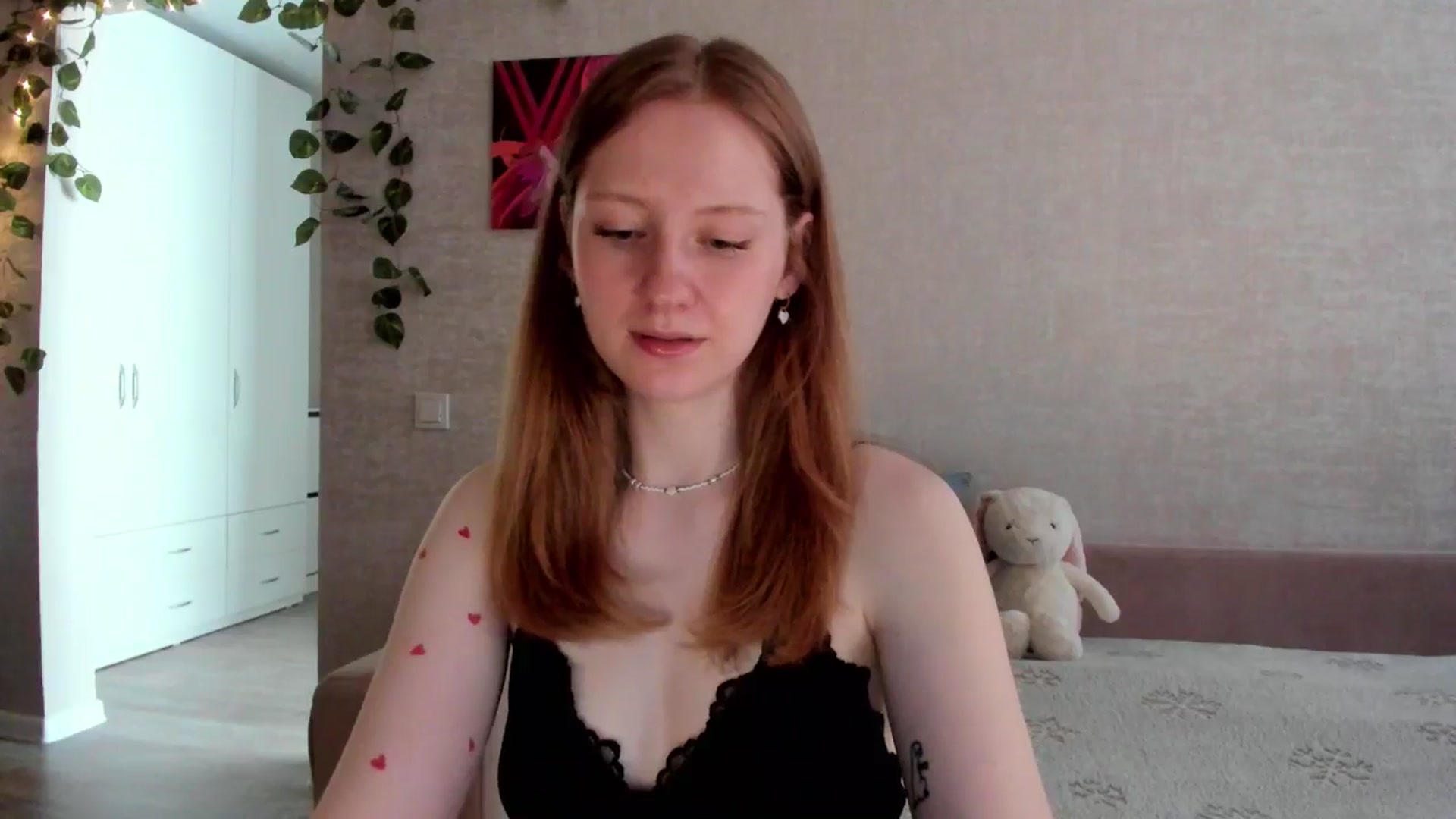 Gallery image thumbnail from girlyAlicey's myfreecams stream on, 06/12/2025, 03:43 image 4 of 20
