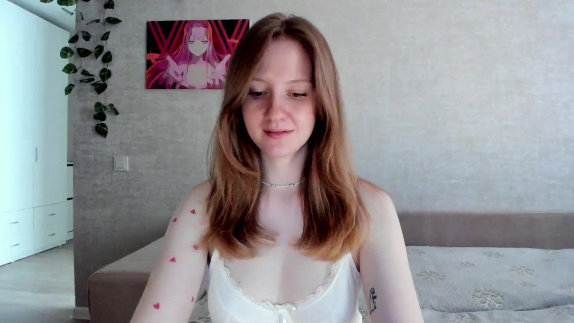 Gallery image thumbnail from girlyAlicey's myfreecams stream on, 06/15/2025, 05:08 image 15 of 20