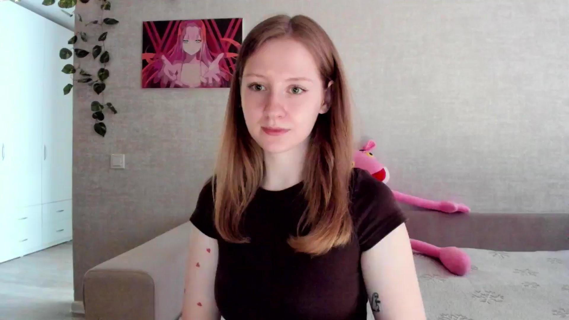 Gallery image thumbnail from girlyAlicey's myfreecams stream on, 06/16/2025, 03:41 image 14 of 20