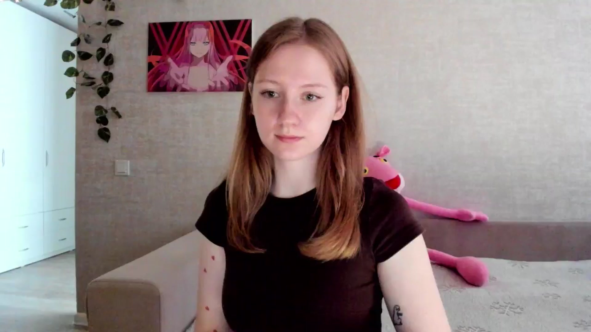 Gallery image thumbnail from girlyAlicey's myfreecams stream on, 06/16/2025, 03:41 image 12 of 20