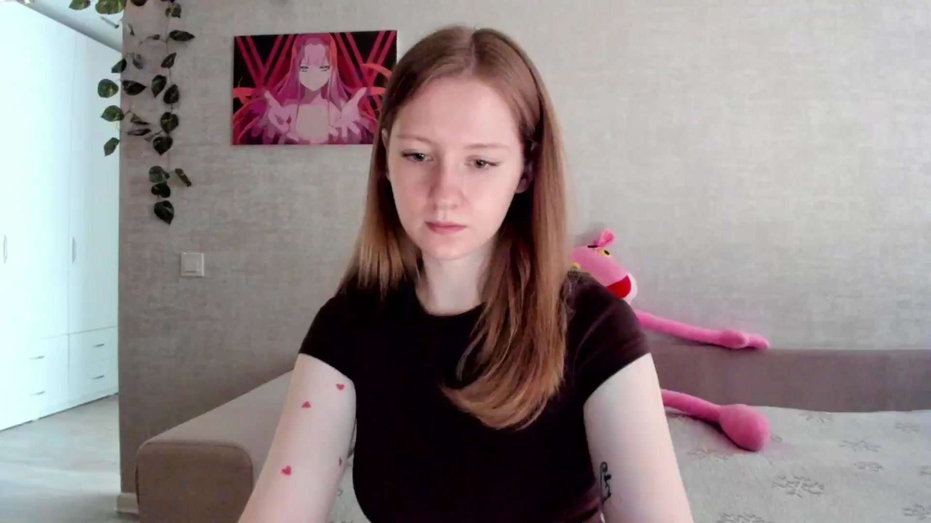 Gallery image thumbnail from girlyAlicey's myfreecams stream on, 06/16/2025, 03:41 image 8 of 20