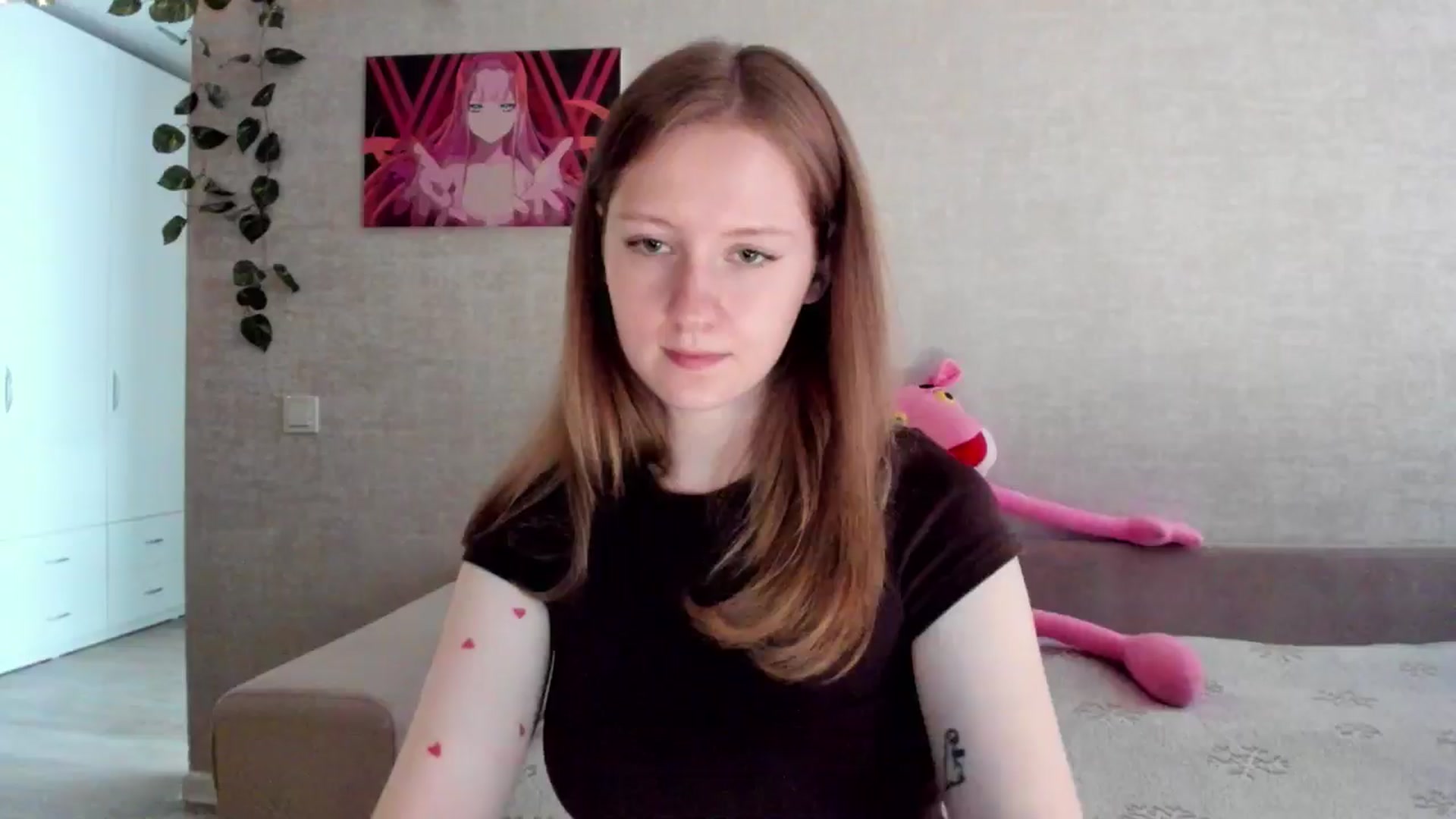 Gallery image thumbnail from girlyAlicey's myfreecams stream on, 06/16/2025, 03:41 image 10 of 20