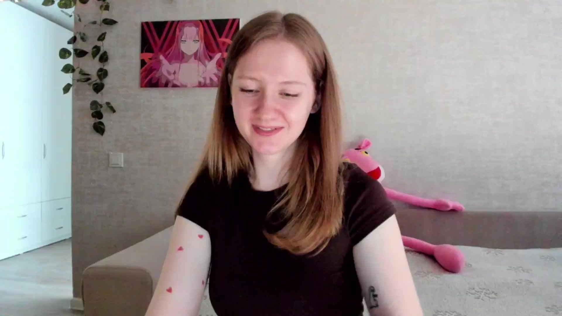 Gallery image thumbnail from girlyAlicey's myfreecams stream on, 06/16/2025, 03:41 image 9 of 20