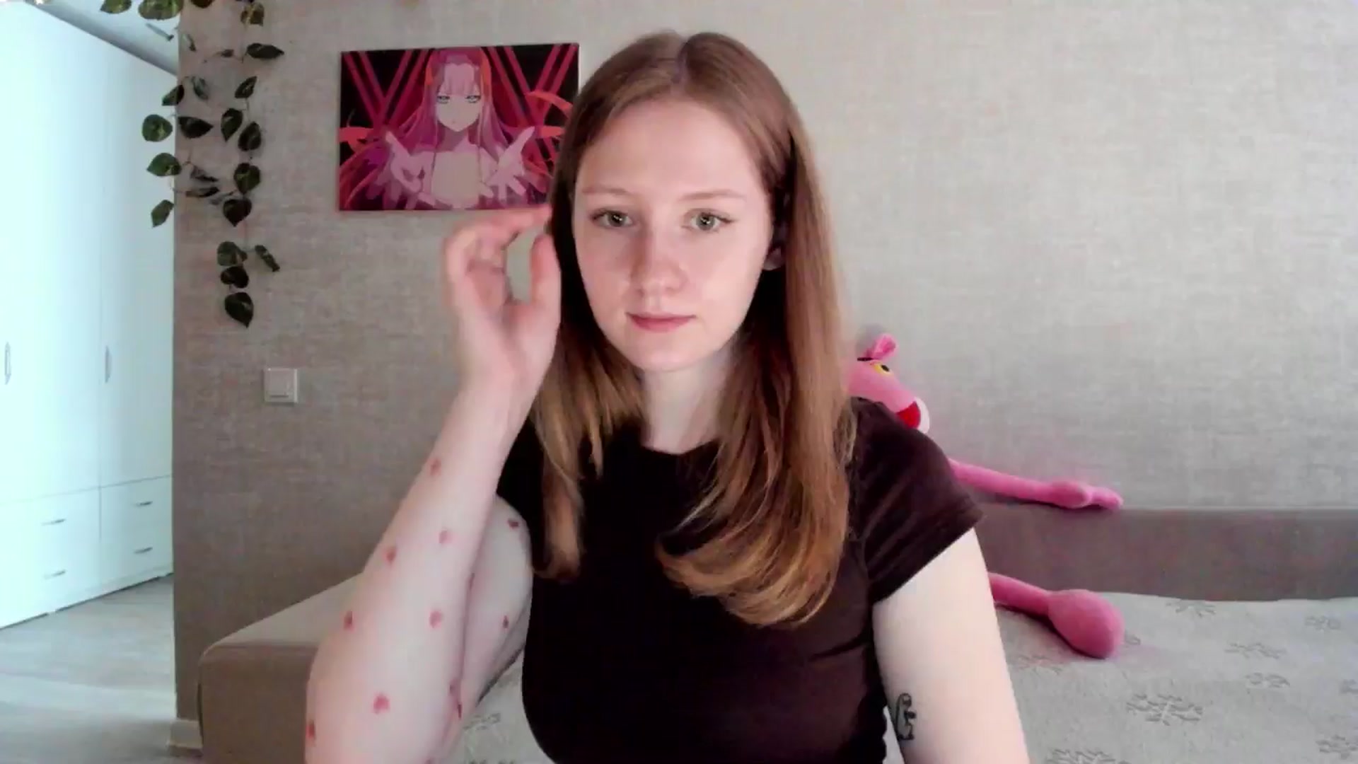 Gallery image thumbnail from girlyAlicey's myfreecams stream on, 06/16/2025, 03:41 image 11 of 20