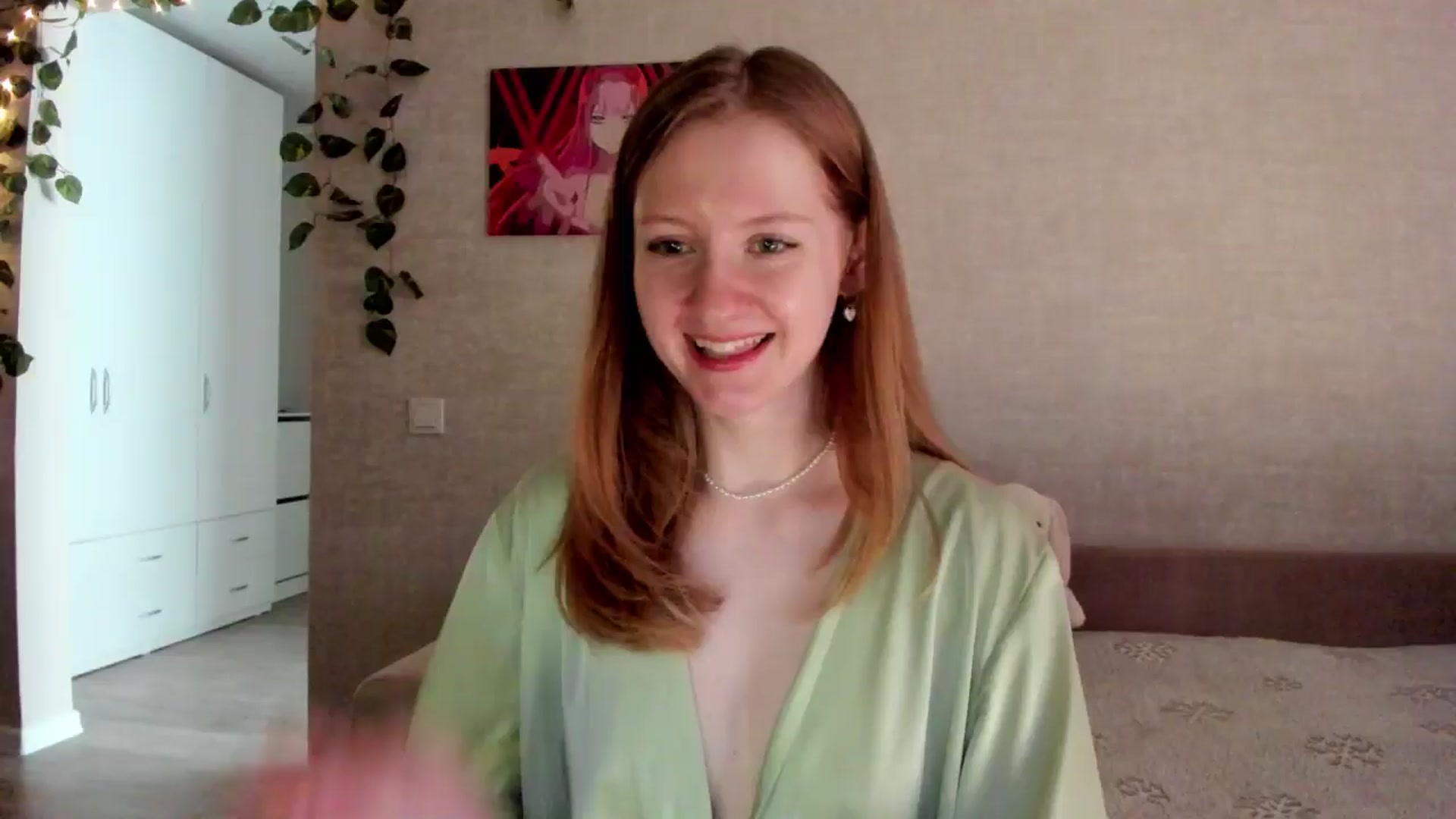 Gallery image thumbnail from girlyAlicey's myfreecams stream on, 06/20/2025, 04:06 image 18 of 20