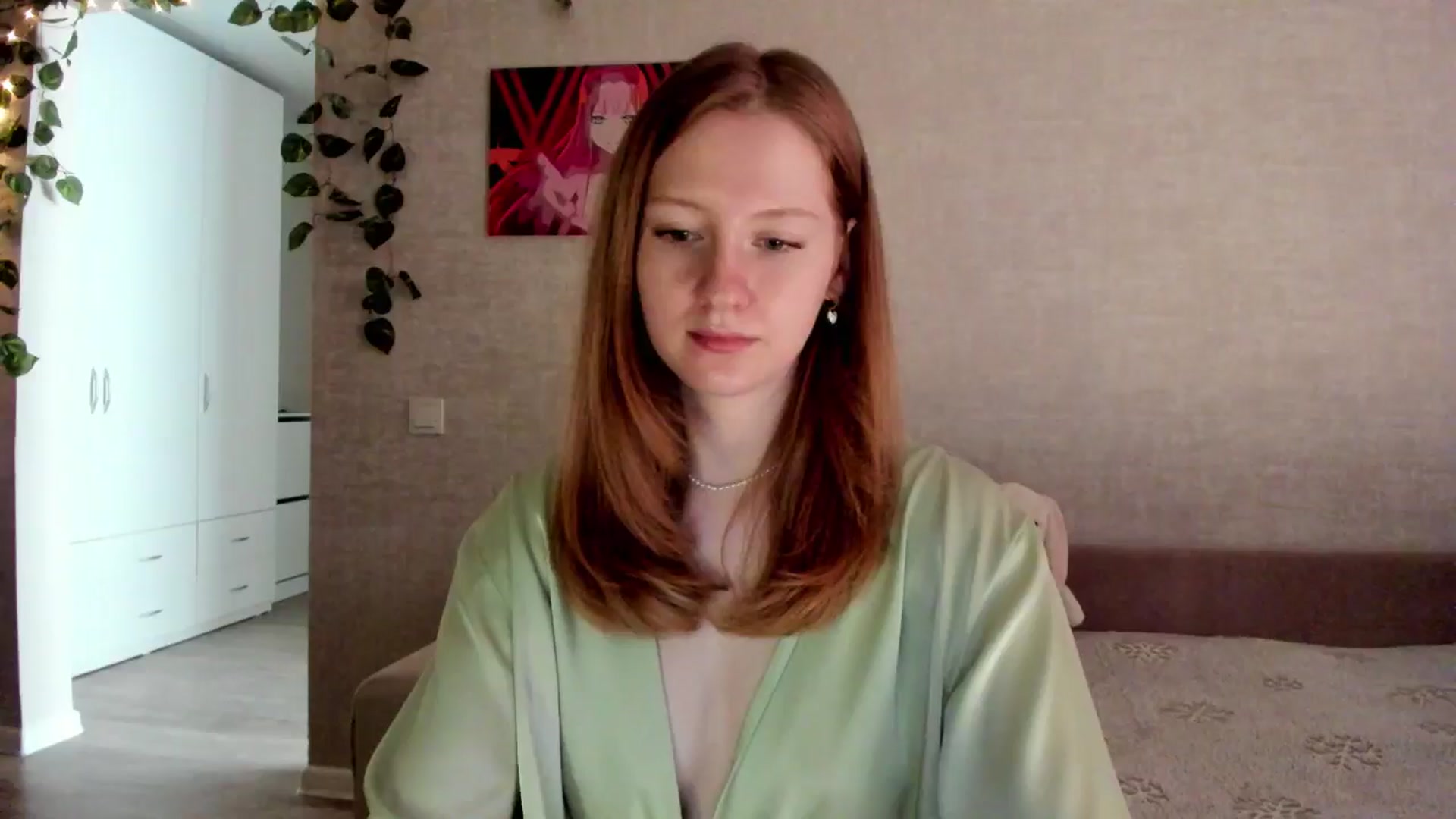 Gallery image thumbnail from girlyAlicey's myfreecams stream on, 06/20/2025, 04:06 image 16 of 20