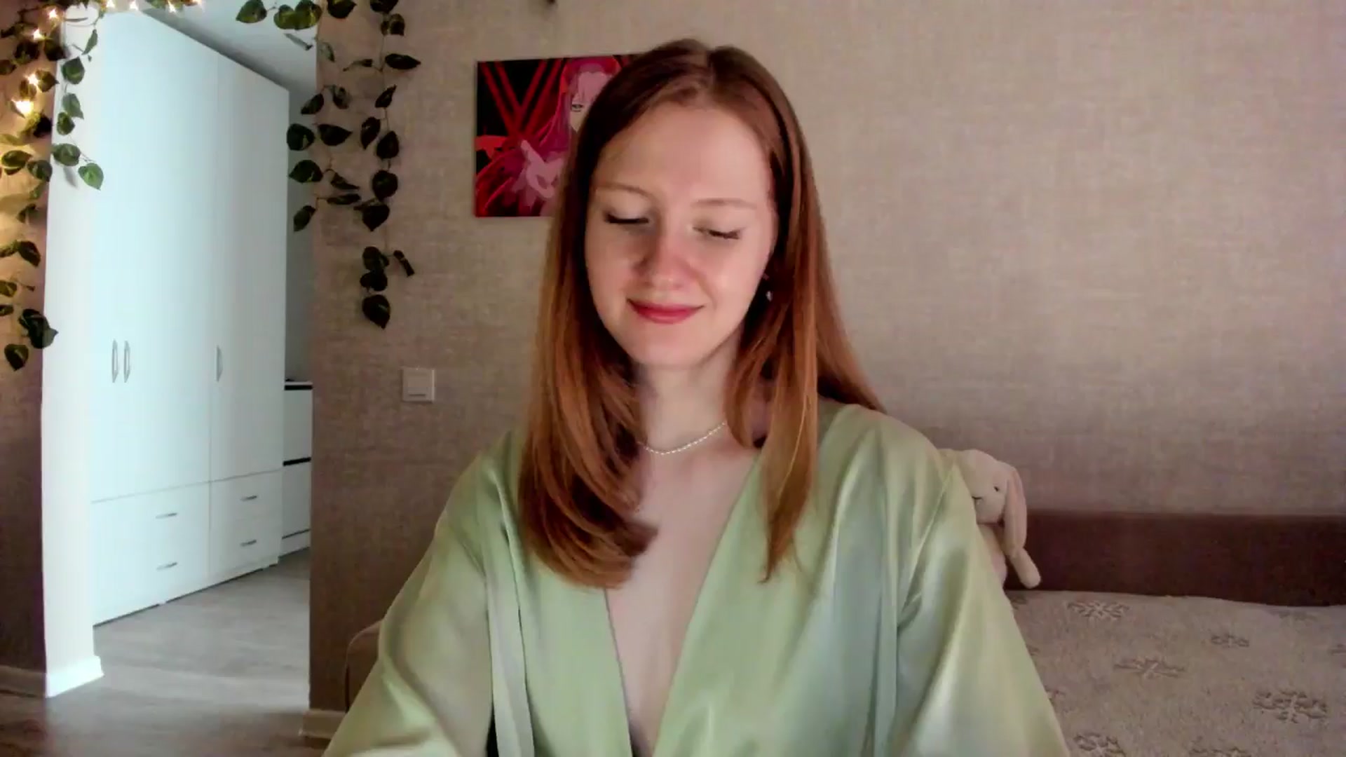 Gallery image thumbnail from girlyAlicey's myfreecams stream on, 06/20/2025, 04:06 image 20 of 20